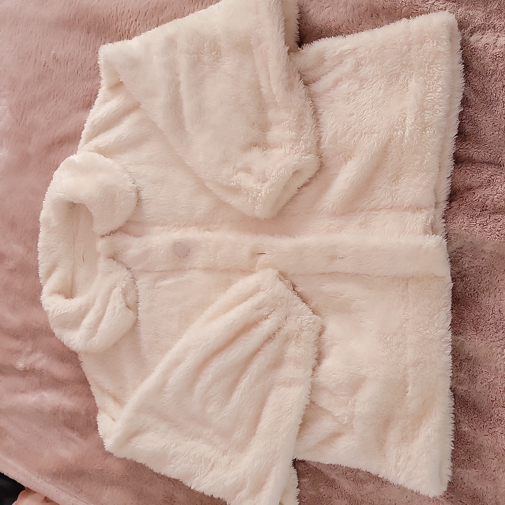 Liz Lisa Fuzzy Coat